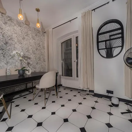 Apartment Bohemian - 10